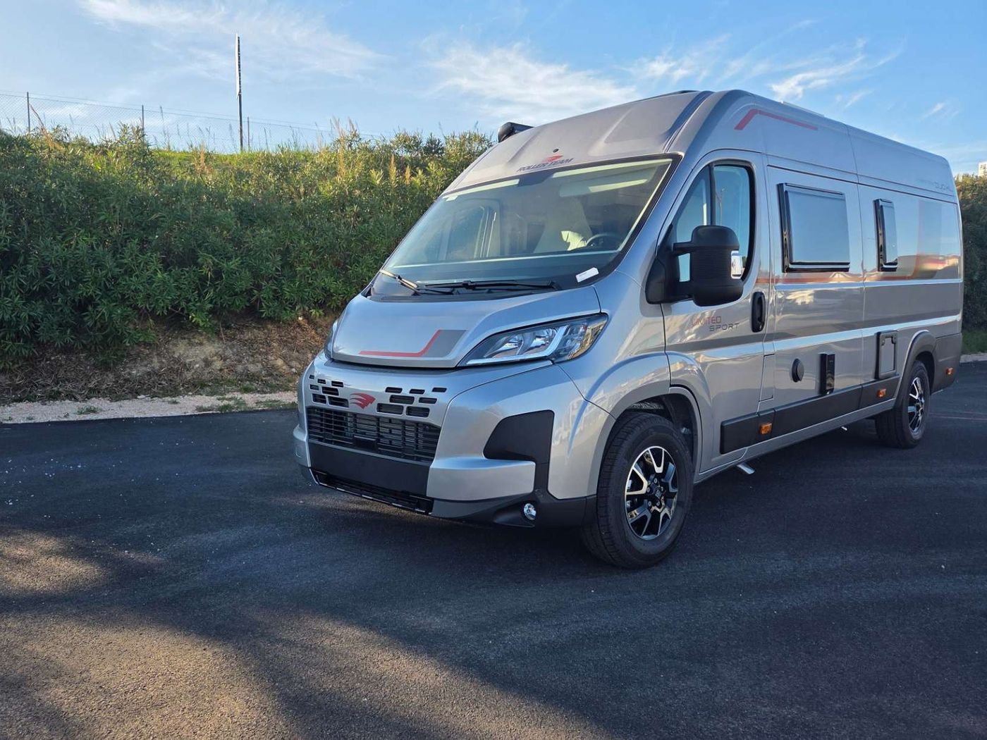 Livingstone Duo XL - Copertina